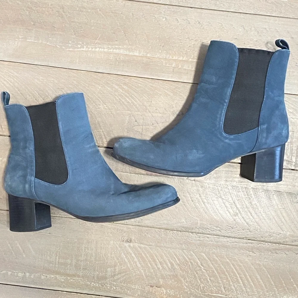 Jorge Alex Blue Suede Chelsea Boots l WOMENS Size 36 Ankle Boots